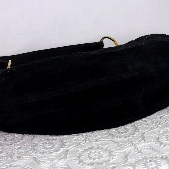 Vintage Valentino Orlando black suede bag - Picture 7 of 10